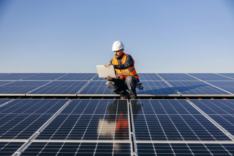 Professional Solar Service